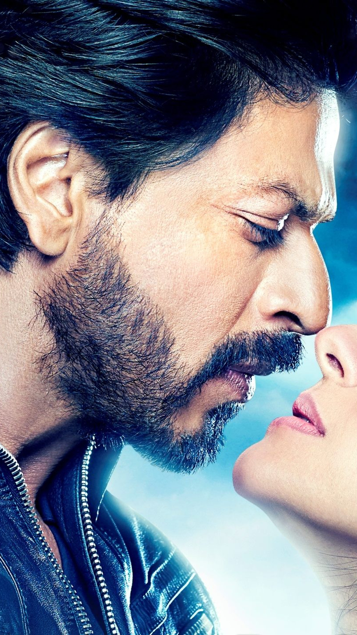 Adorable Pictures | Shahrukh Khan | Kajol | Dilwale Dulhania Le Jayenege |  Will Make You | Nostalgic - Filmibeat