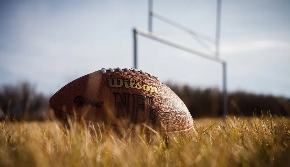 Wallpaper NFL Football in Field 1920x1080
