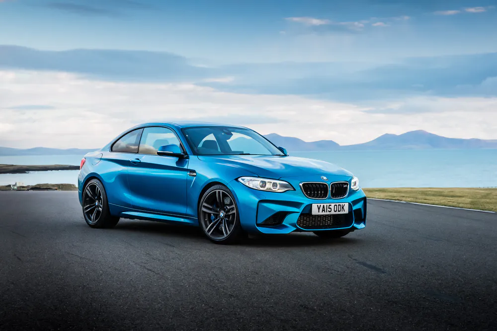 Wallpaper BMW M2 Coupe 1024x1024