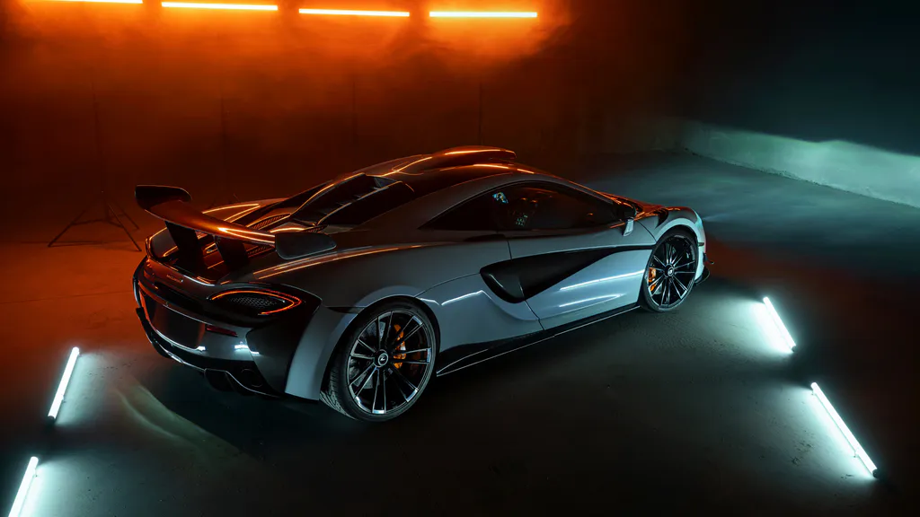 Шпалери для робочого столу: McLaren Novitec